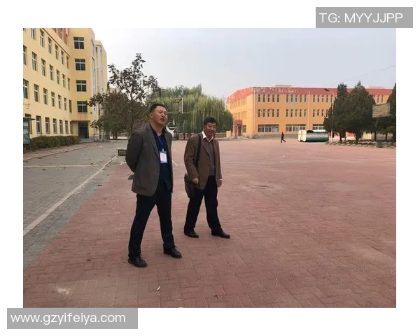 丹麦足球明星兄弟情深携手共创辉煌未来 丹麦足球明星兄弟情深携手共创辉煌未来