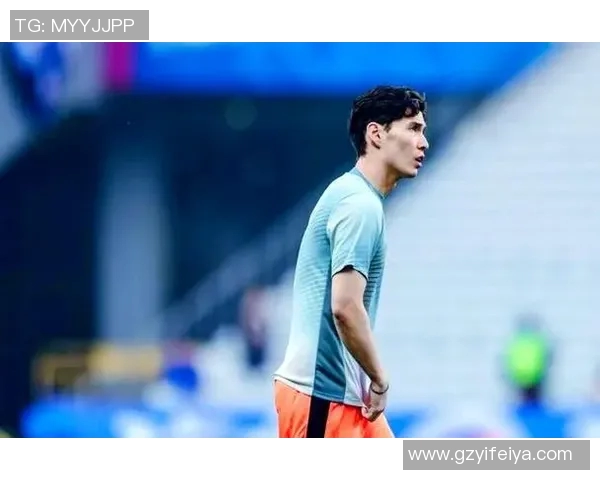 很硬的足球明星究竟是谁他在球场上的表现如何引发了怎样的关注与讨论 很硬的足球明星究竟是谁他在球场上的表现如何引发了怎样的关注与讨论