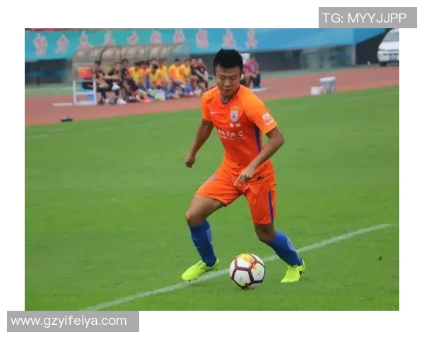 成都足球队耐力争议引发热议球迷与专家各执己见探讨背后原因 成都足球队耐力争议引发热议球迷与专家各执己见探讨背后原因